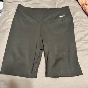 Nike biker shorts woman